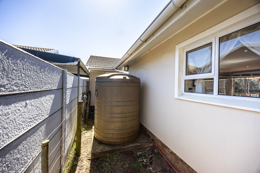 3 Bedroom Property for Sale in Kidds Beach Eastern Cape